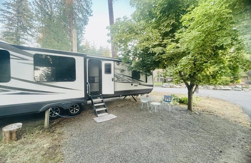 Coeur d'Alene House | Cozy Harbor Island RV getaway in beautiful Coeur d'Alene.
