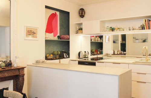 Strasbourg -Saint-Denis Apartment | Cozy Haussmanian flat in the heart of Paris