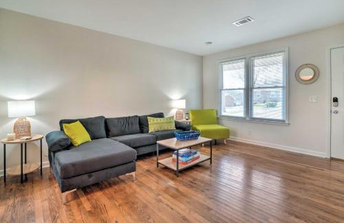 Hendersonville House | Cozy Hendersonville Home with Yard - Near Lake!