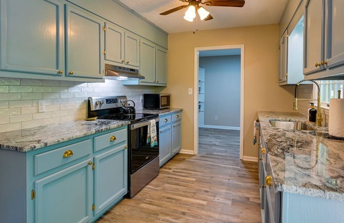 High Point House | Cozy High Point Vacation Rental: Near HPU Campus