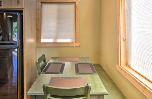 Paradise Estates House | Cozy Hikers Getaway, 5 Mi to Mt Rainier Nat’l Park