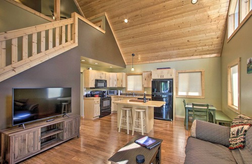 Paradise Estates House | Cozy Hikers Getaway, 5 Mi to Mt Rainier Nat’l Park