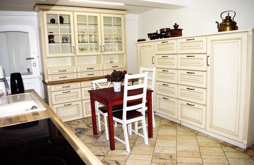 Stadum Apartment | Cozy Holiday Apartment Junimond in picturesque Stadum, Germany