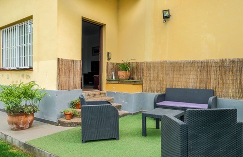 Tacoronte House | Cozy Holiday Home “La Chimenea Verde” in Quiet Area with Wi-Fi