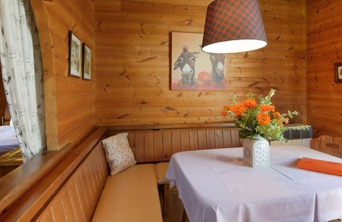 Eschede House | Cozy holiday home on a horse farm in the Lüneburg Heath