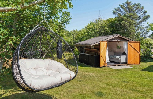 Grønhøj House | Cozy holiday home with great location