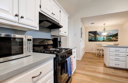 Norman House | Cozy Home away from Home