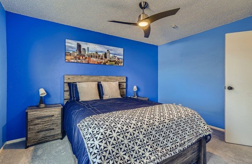 Walnut Grove House | Cozy Home - Central to Arvada, Golden, Boulder & Denver!