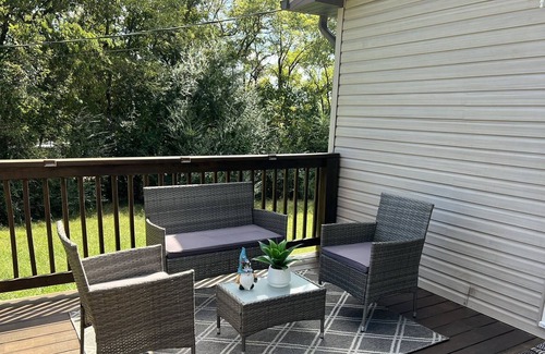 Madisonville House | Cozy Home In A Relaxing Area