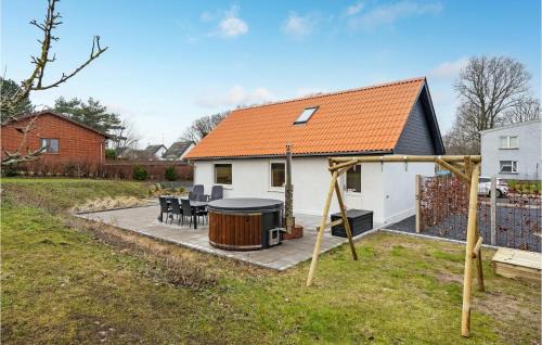 Asaa House | Cozy Home In Asaa With Kitchen
