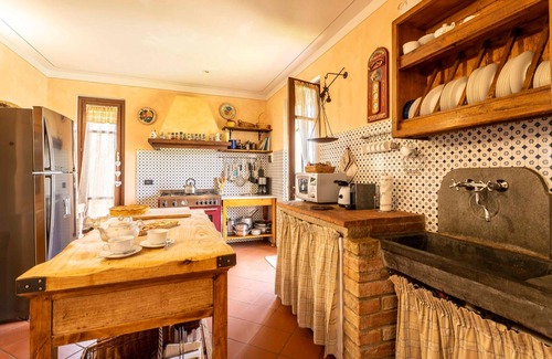 Castelfiorentino House | Cozy home in Castelfiorentino