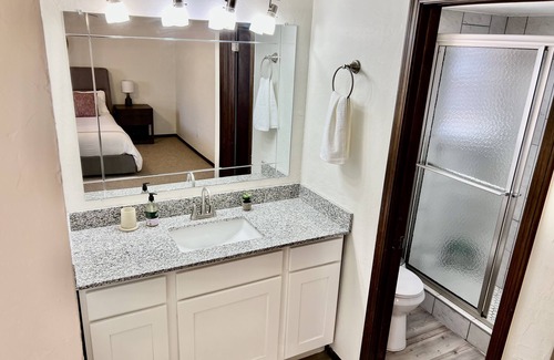 Edmond House | Cozy Home in Central Edmond