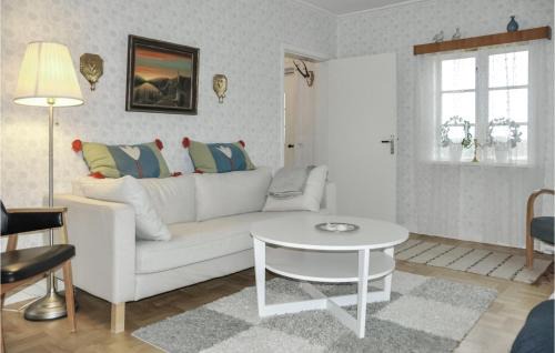 Charlottenberg House | Cozy Home In Charlottenberg With Wifi