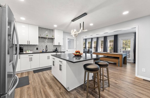 Cleveland House | Cozy home in Cleveland Ga -minutes from Helen Ga