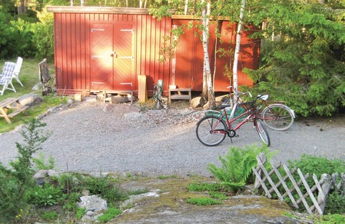 Djurhamn House | Cozy home in Djurhamn with WiFi