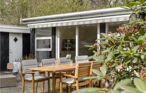 Dronningmolle House | Cozy Home In Dronningmølle With Wifi