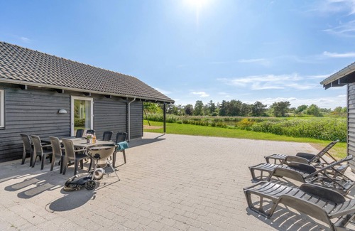 Vibæk Strand House | Cozy home in Ebeltoft with lake view