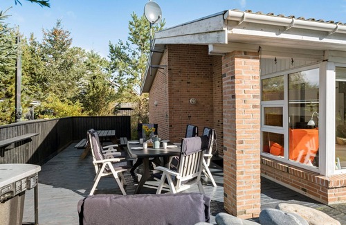 Torup Strand House | Cozy home in Fjerritslev with WiFi