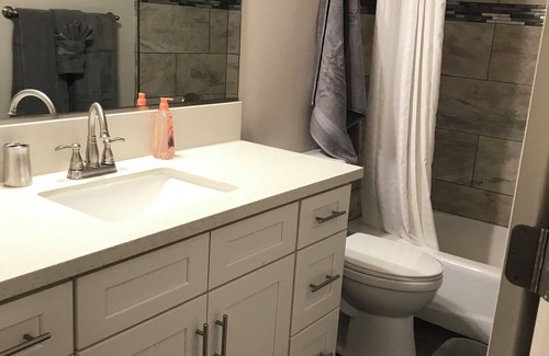Fresno House | Cozy home in Fresno. Enjoy your stay!