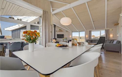 Flovt Strand House | Cozy Home In Haderslev With Sauna