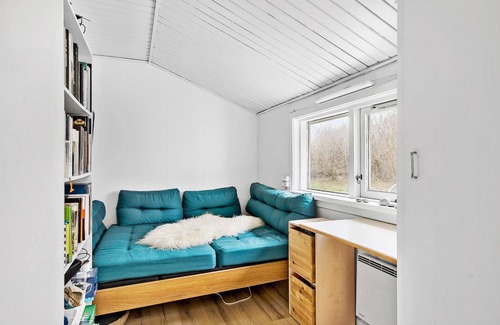 Hundested House | Cozy home in Hundested with kitchen