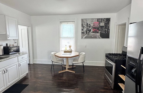 Little Italy Apartment | Cozy home in Little Italy