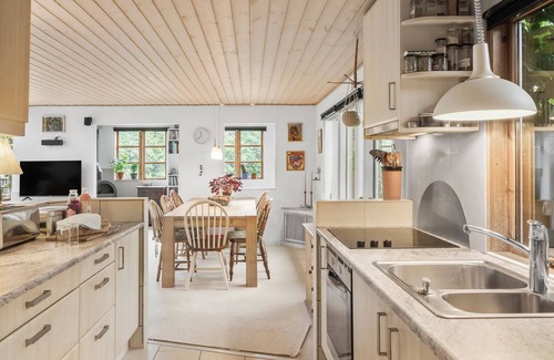 Lundby House | Cozy home in Lundby with WiFi