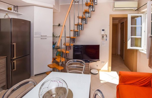 Magliolo House | Cozy home in Magliolo with sauna