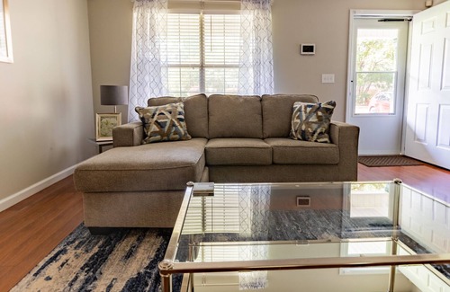 Monticello House | Cozy home in Monticello, FL with Modern Vibes in the country