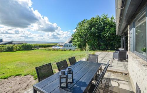 Ronbjerg House | Cozy Home In Øster Assels With Wifi