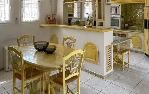 Puisserguier House | Cozy Home In Puisserguier