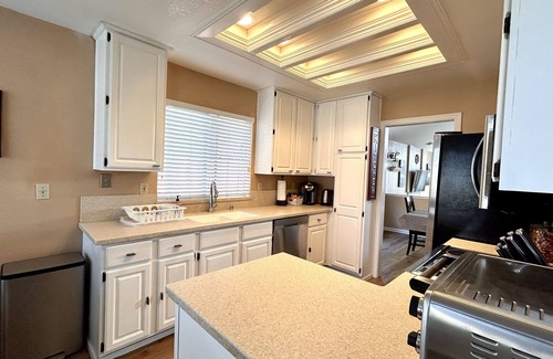 Tracy House | Cozy home in Tracy