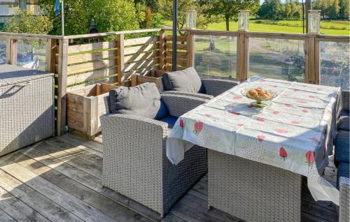 Tranas Municipality House | Cozy Home In Tranås With Lake View