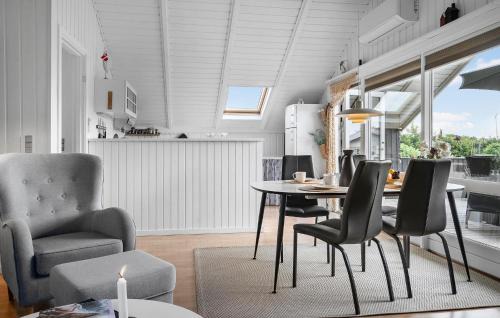 Vestervig House | Cozy Home In Vestervig With Wifi