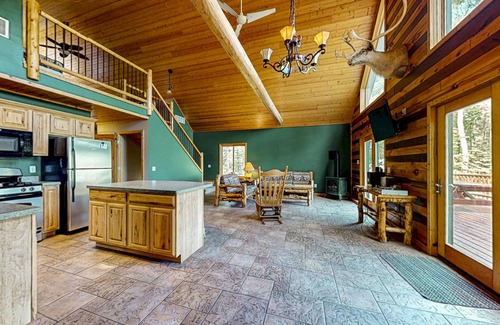 Mercer House | Cozy Home located on the Turtle Flambeau Flowage, great for all seasons!