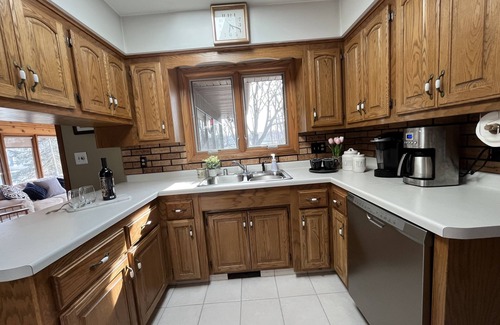 Omro House | Cozy Home on Fox River w/Outdoor Living - 19 min to EAA, 50 min to Lambeau