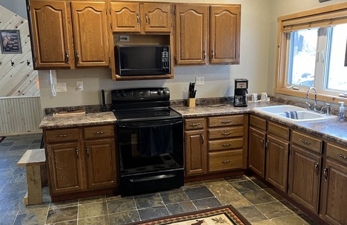 Solon Springs House | Cozy home relax close to Birkebeiner/Hayward/Winter Activities