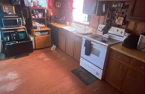 Jemison House | Cozy home with Bedroom for rent