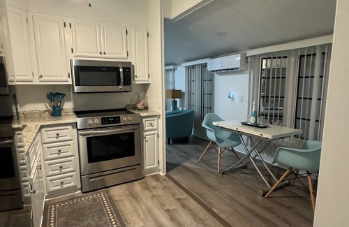 Marathon House | Cozy home with dock & direct Atlantic access