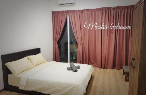 Kuching Apartment | Cozy Homestay (Beside Emart Batu Kawa)