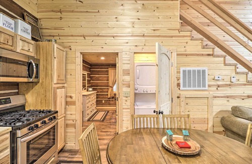 Columbia Falls Cabin | Cozy Homestead Cabin at Base of Columbia Mountain!