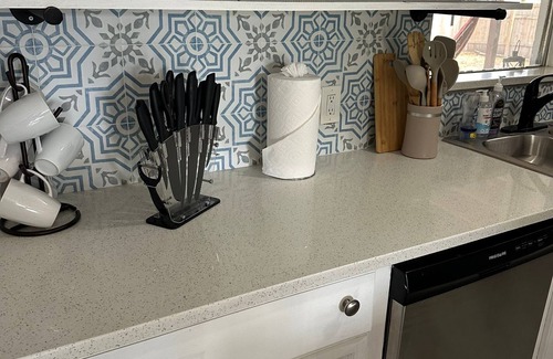 Carver City - Lincoln Gardens House | Cozy House by Tampa Int Airport, Beaches & Malls
