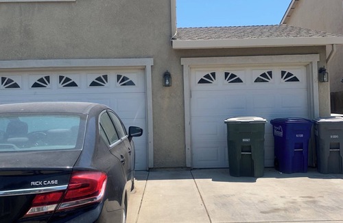 Merced House | Cozy house in lovely Merced with AC, WiFinNear Merced Mall and UC Merced