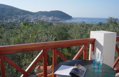 Skopelos House | Cozy house in nature, near the village and the sea
