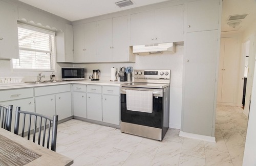Orlando House | Cozy House in Orlando w/a Large Fenced Yard 15m to Downtown