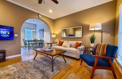 Oxford House | Cozy House near Ole Miss & M-Trade!