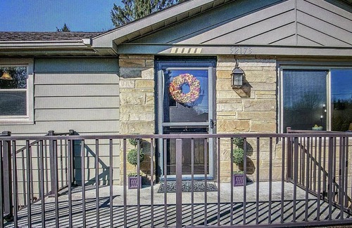 Granger House | Cozy house on Fir with backyard