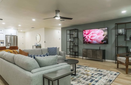 Fountain Hills House | Cozy house w/putting green, mtn. views, BBQ
