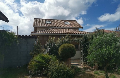 Mimizan House | Cozy House with Garden Near the Ocean, Sleeps 6