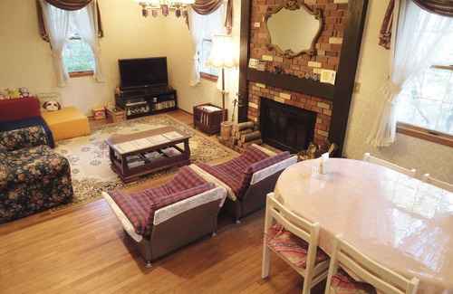 Yumoto House | Cozy Inn Antique